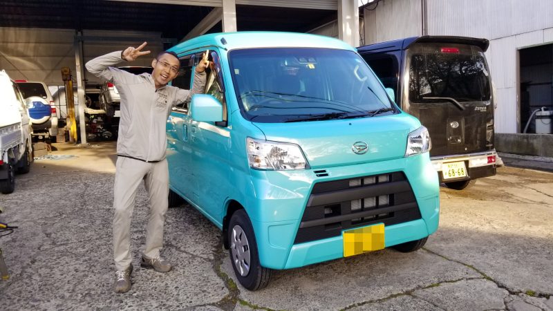 大人気 新車 ダイハツ ハイゼットカーゴ 4ｗｄ納車です 長野でお得に新車乗るなら プレミアムカーリースの小川オート 長野 須坂 小川オート