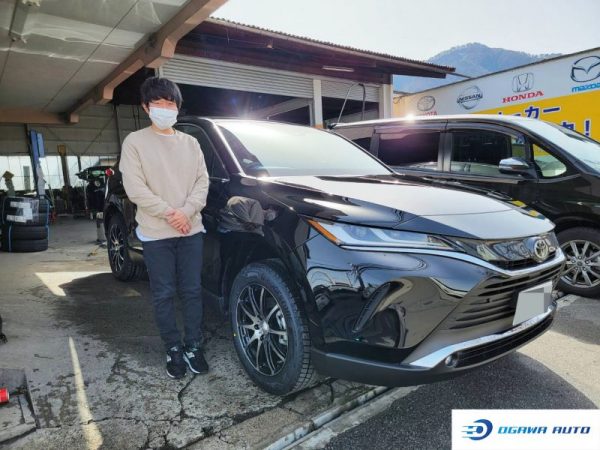 パーキングデリバリー TOYOTA 新車 ハリアー Z 4WDご納車です(^^♪ 長野県下高井郡にお住いのN様、ご